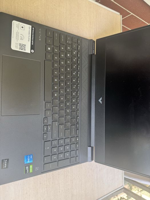 HP victus core i5