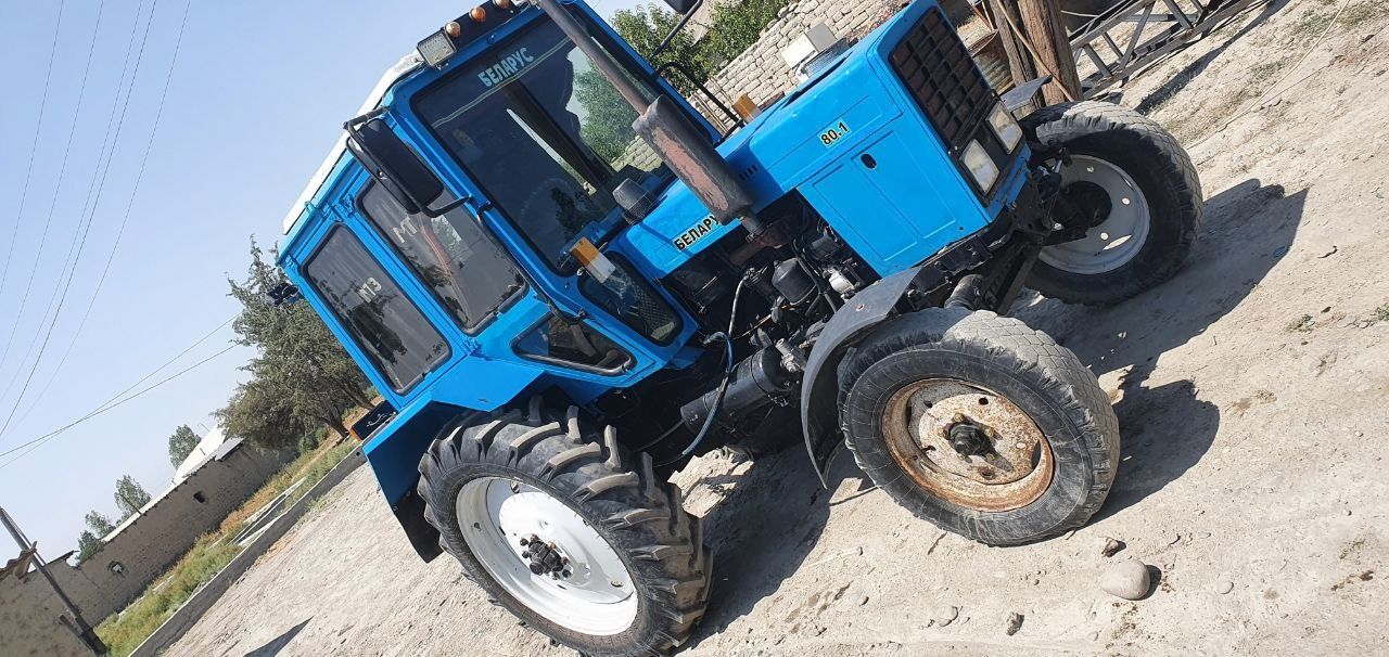 Traktor mtz 80.1
