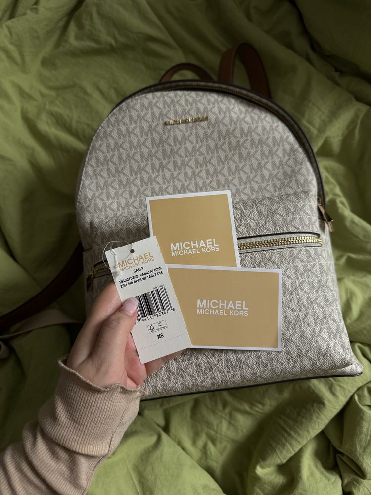 Рюкзак Micheal Kors оригинал в идеальном состоянии