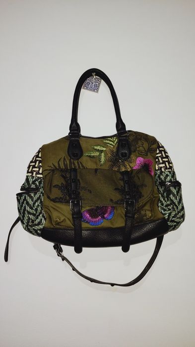 Geanta Desigual noua