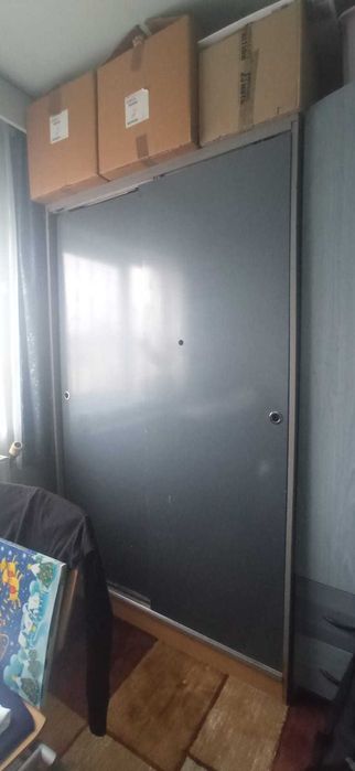 Mobila camera tineret