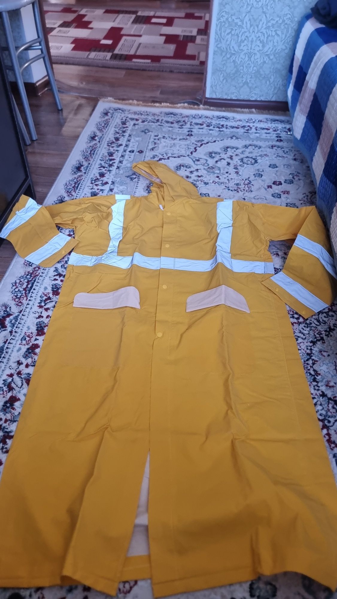 Продаам дождевик