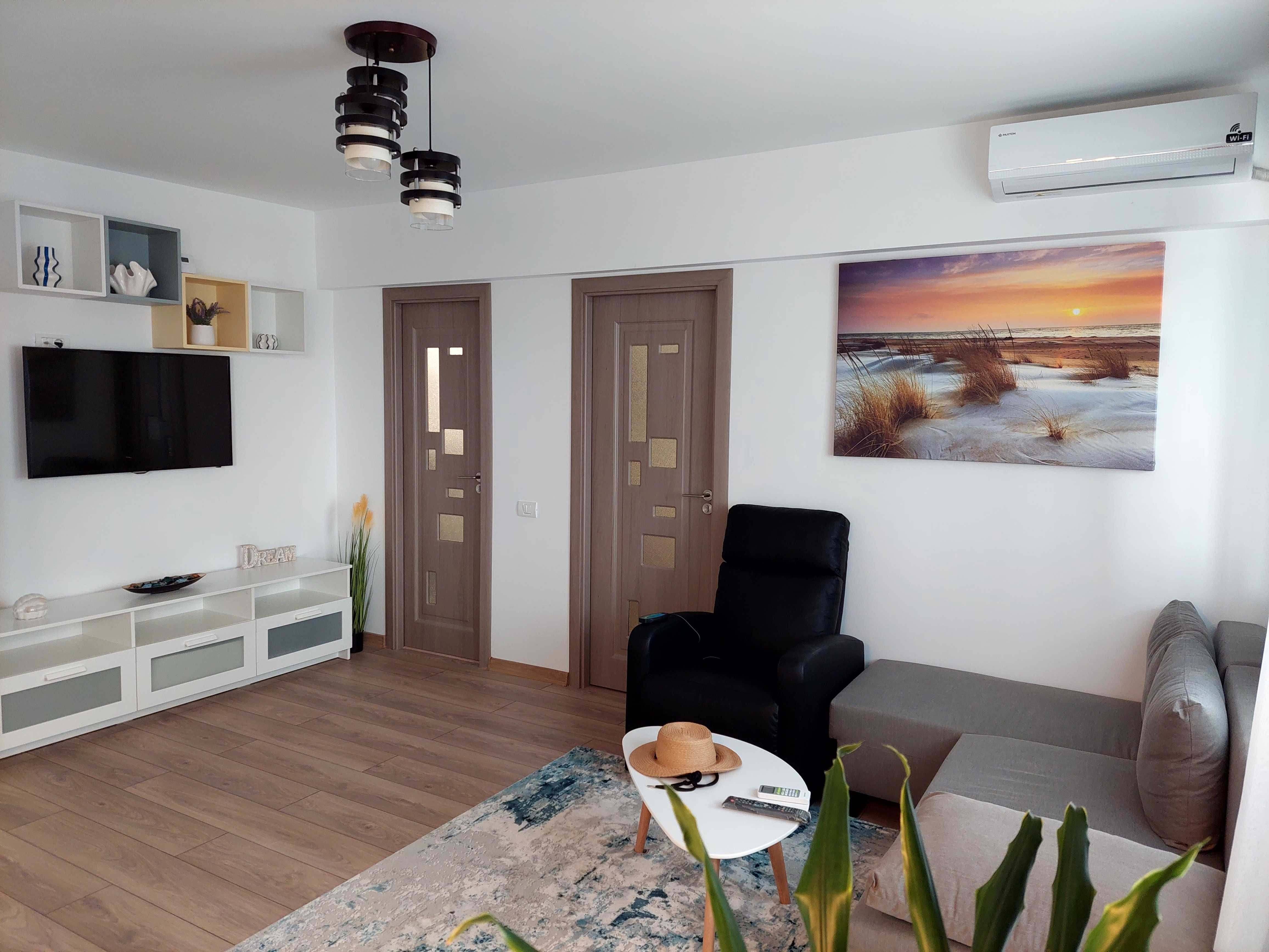 Constanța , 2 camere, Piața OVIDIU
