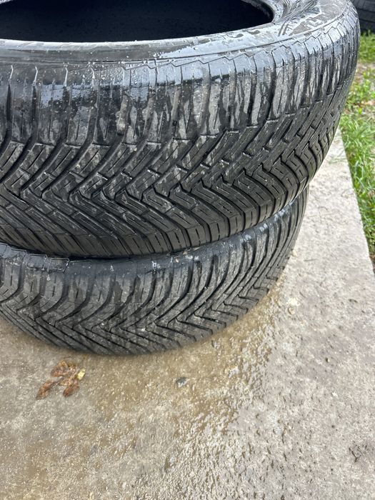 235 55 17 Continental allseason