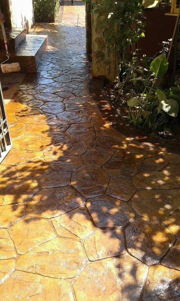 Oferte de nerefuzat pentru pavele beton elicopterizat amprentat