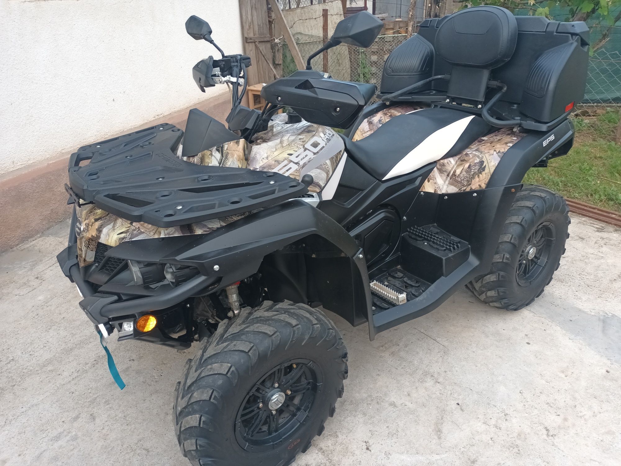 Atv Cf moto 550L 4x4 EPS
