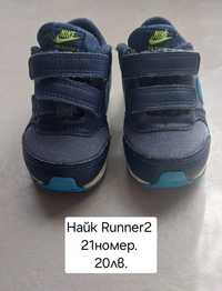 Детски маратонки Nike runner2