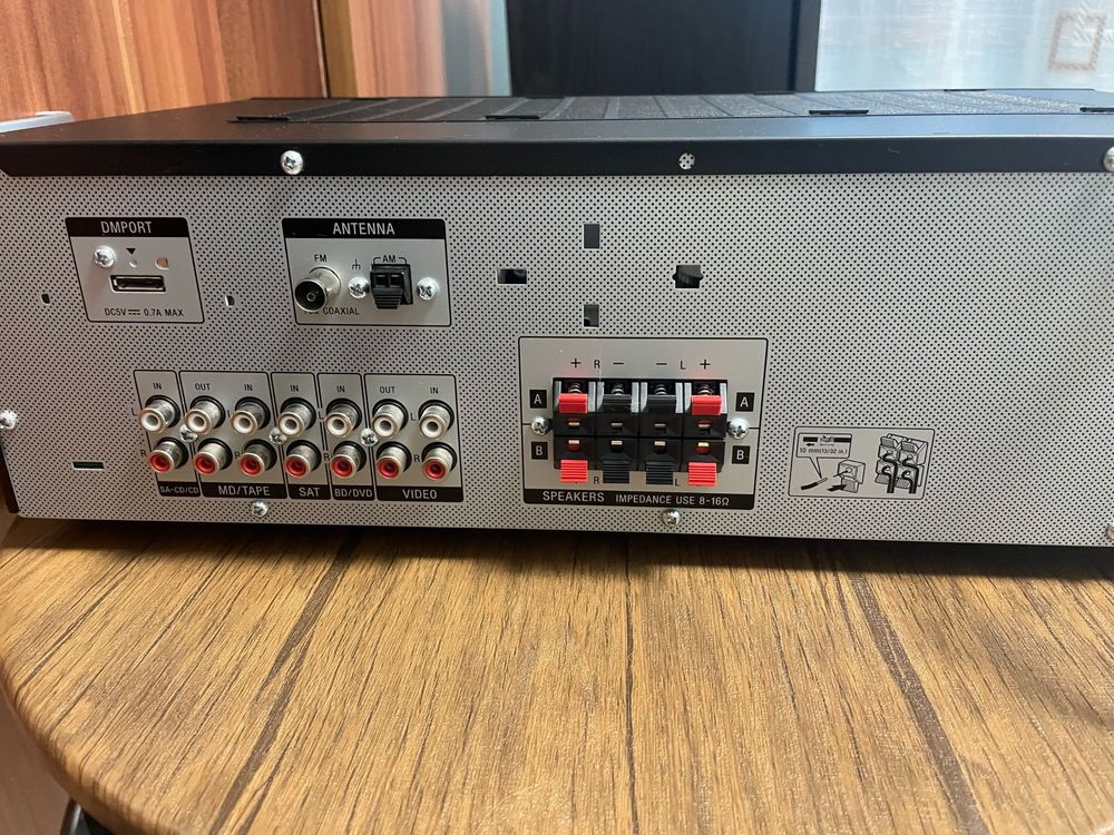 Sony STR-DH100 Receiver FM-AM Stereo