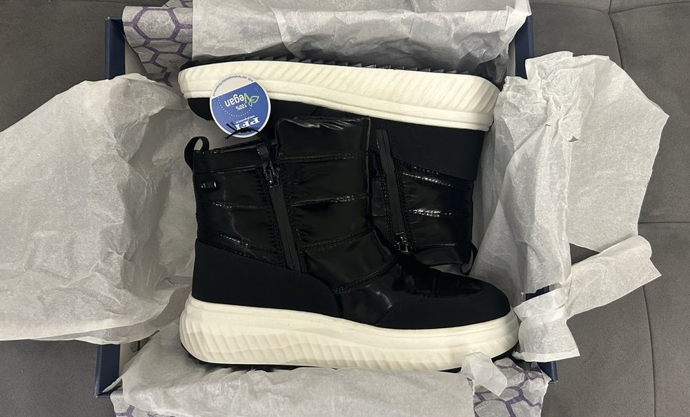 Дамски (женски) апрески