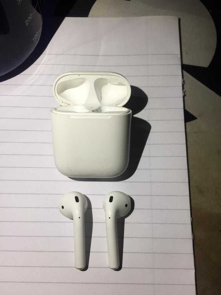 vand casti airpods 2