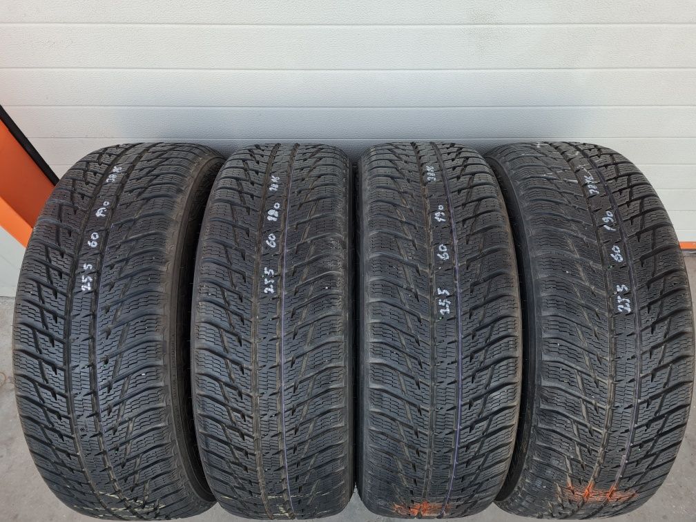 Зимни гуми за Джип 4 броя NIKIAN WrSuv3 255 60 R19 дот 3816