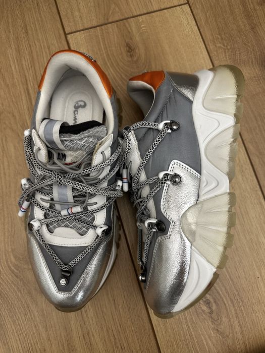 Сиви маратонки Bambi