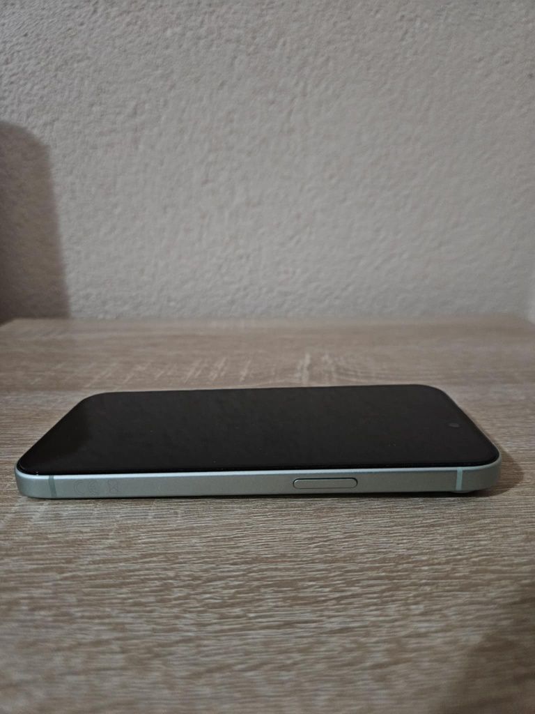 Iphone 15 128GB Green
