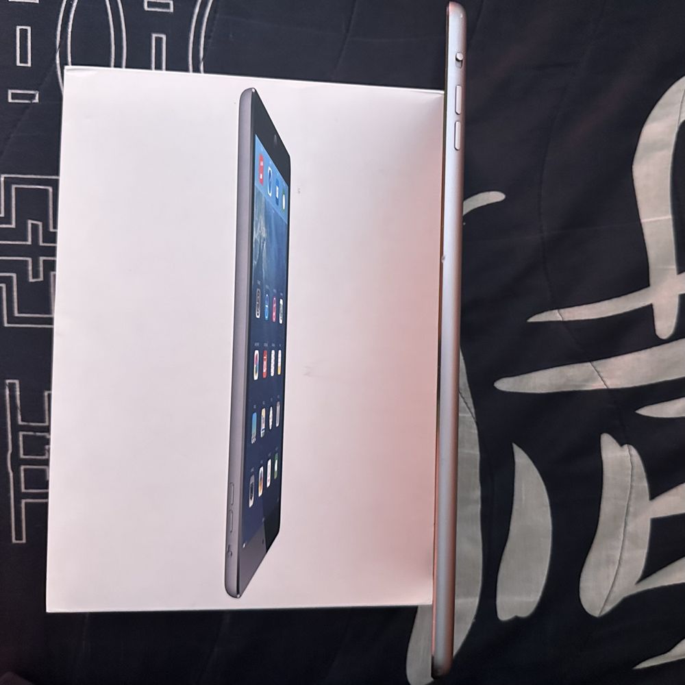 Ipad Air 32GB в невероятно състояние