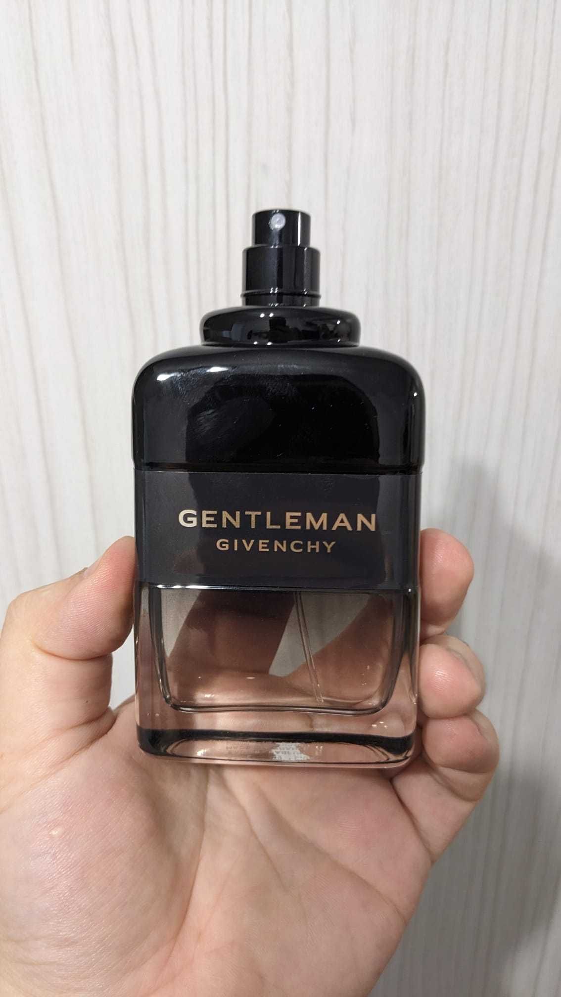 vand / schimb parfum givenchy gentleman boisee edp 100ml