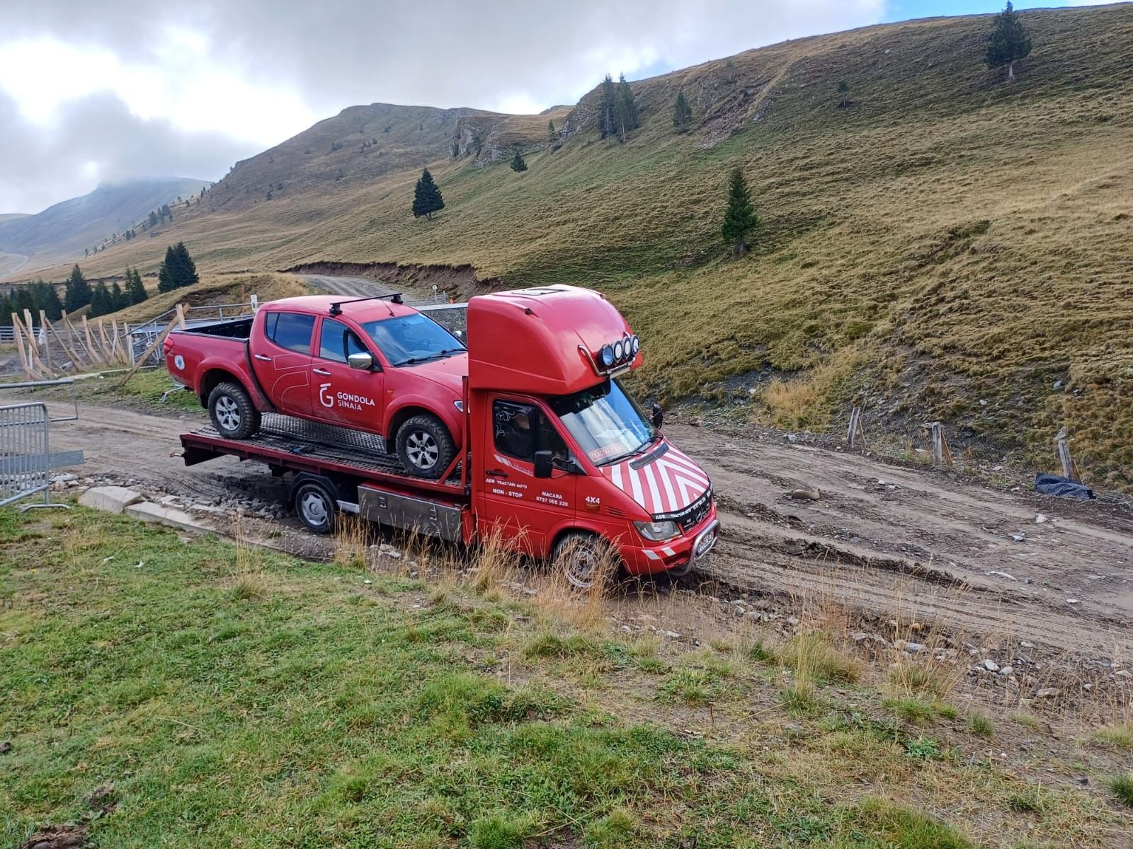 Transport auto non stop 4x4 lucrari cu excavator Prahovei sinaia bușt