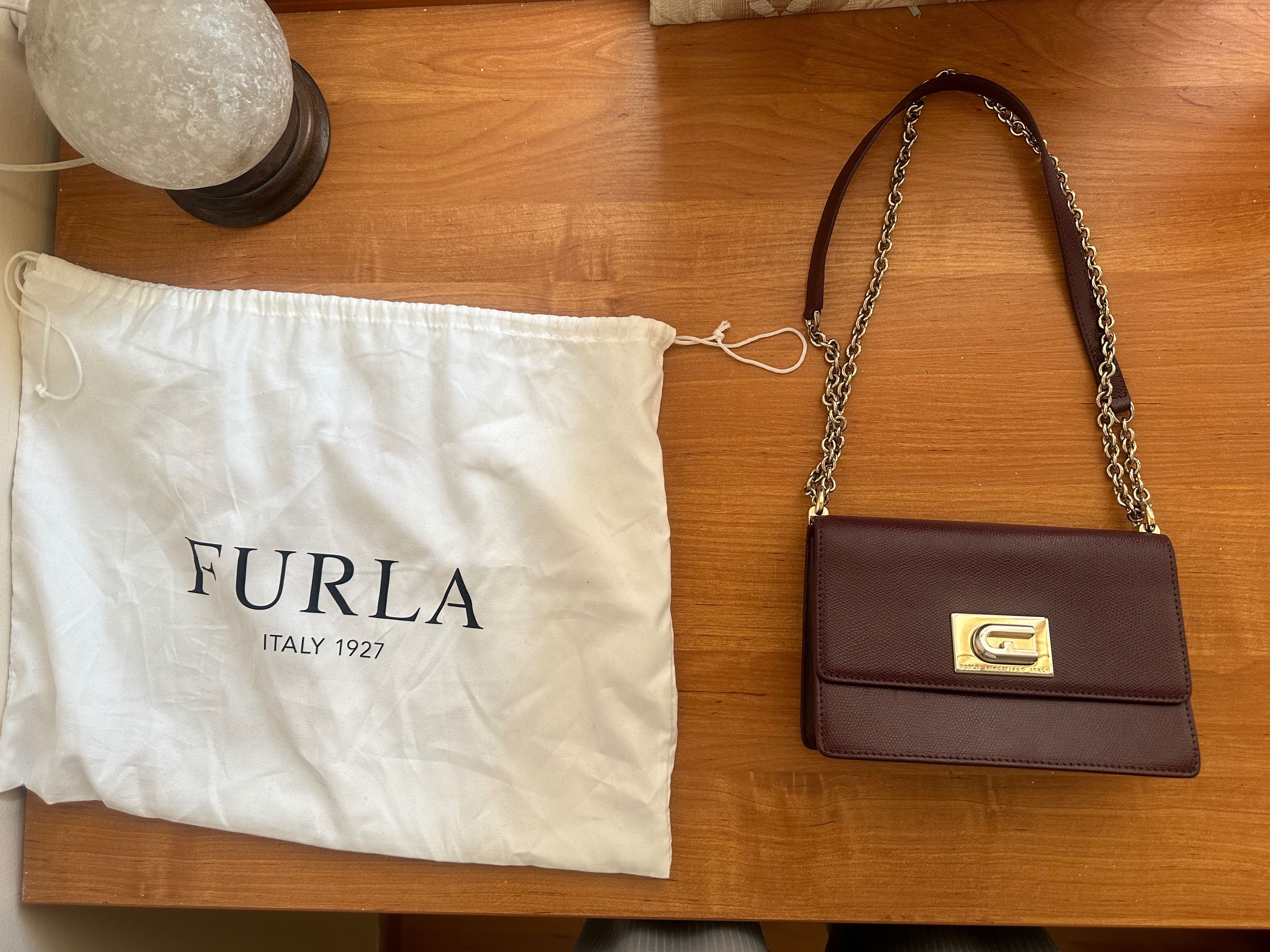 Сумка Furla в красивом цвете бургунди