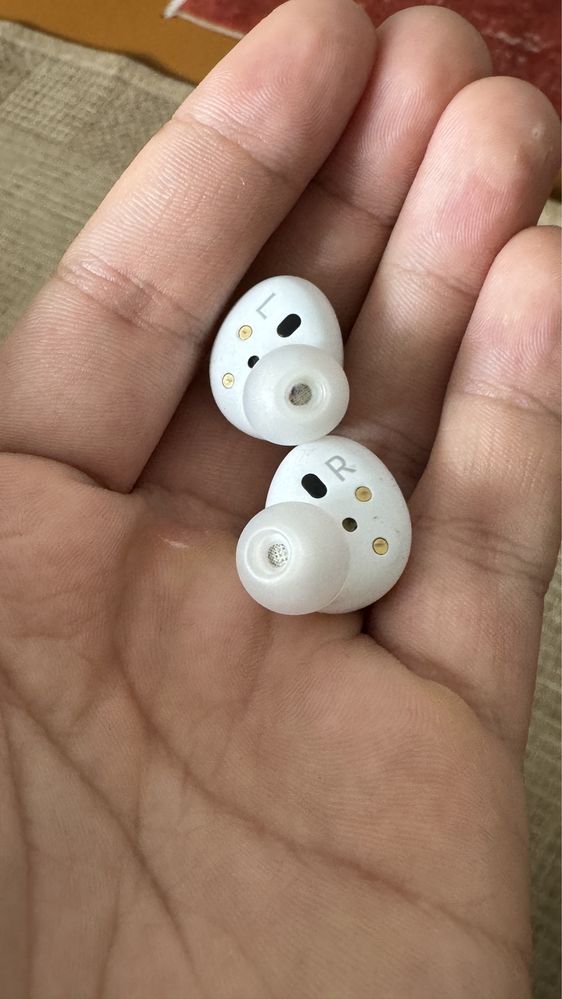 Galaxy Buds 2.Продам срочно,по дешевке