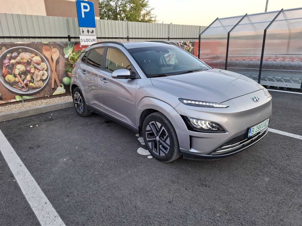 Hyundai kona in garanție impecabila fara accident