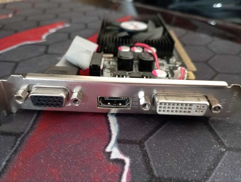 Видеокарта GT210
