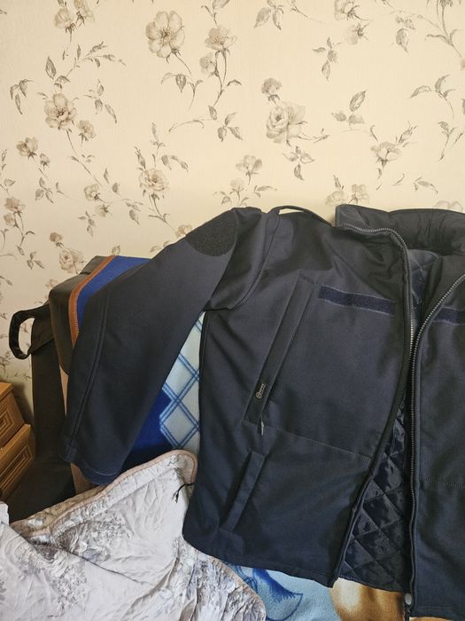 Greacă softshell nouă mărimea 54