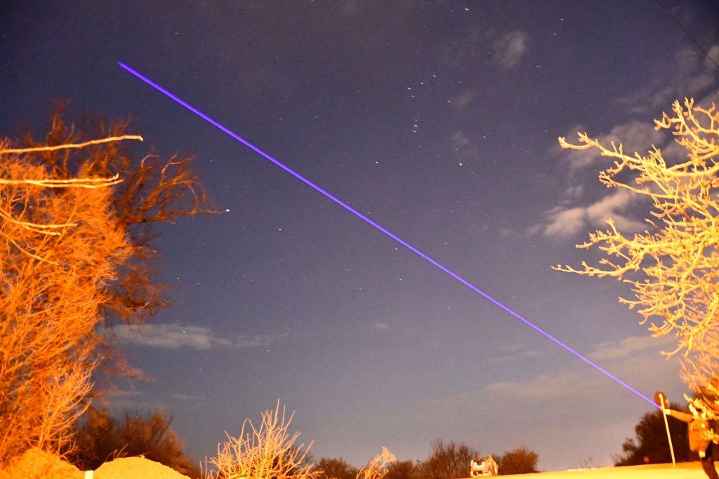 Laser pointer albastru 445nm 7,5Watti