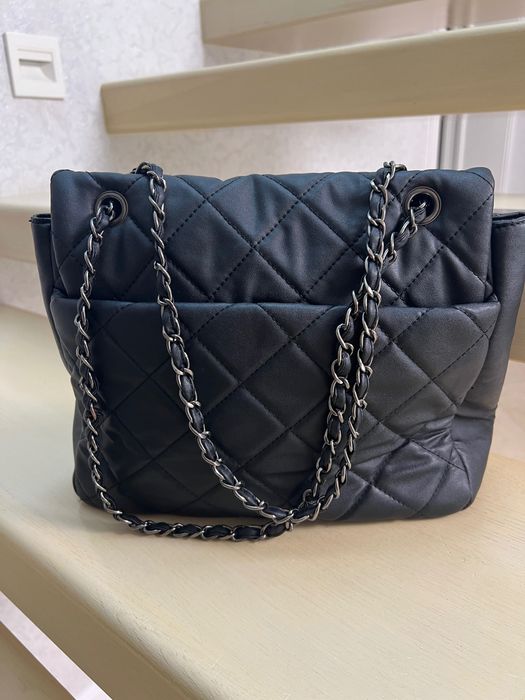 Geanta dama matlasata