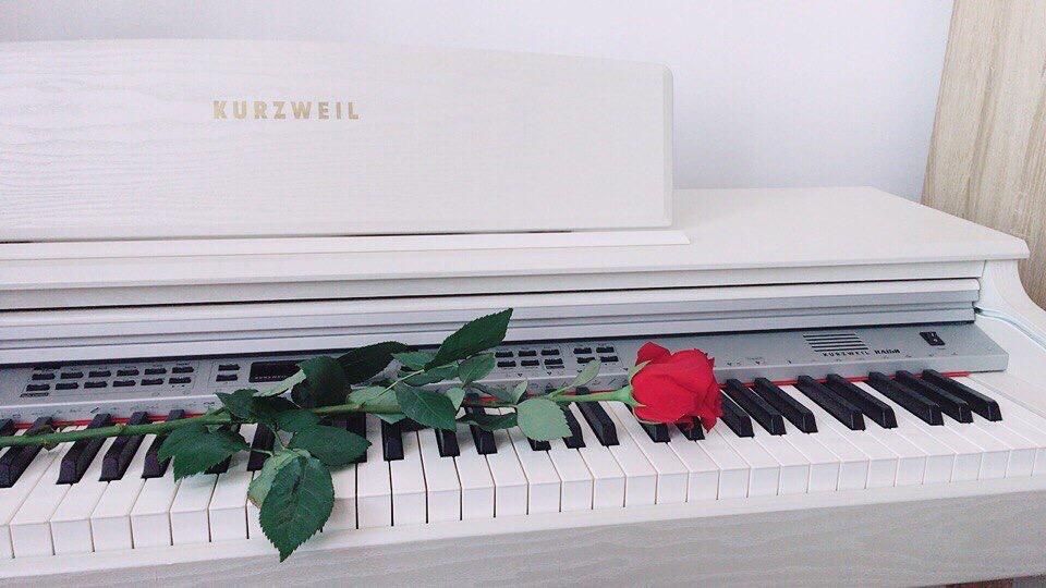 Пианино «Kurzweil»