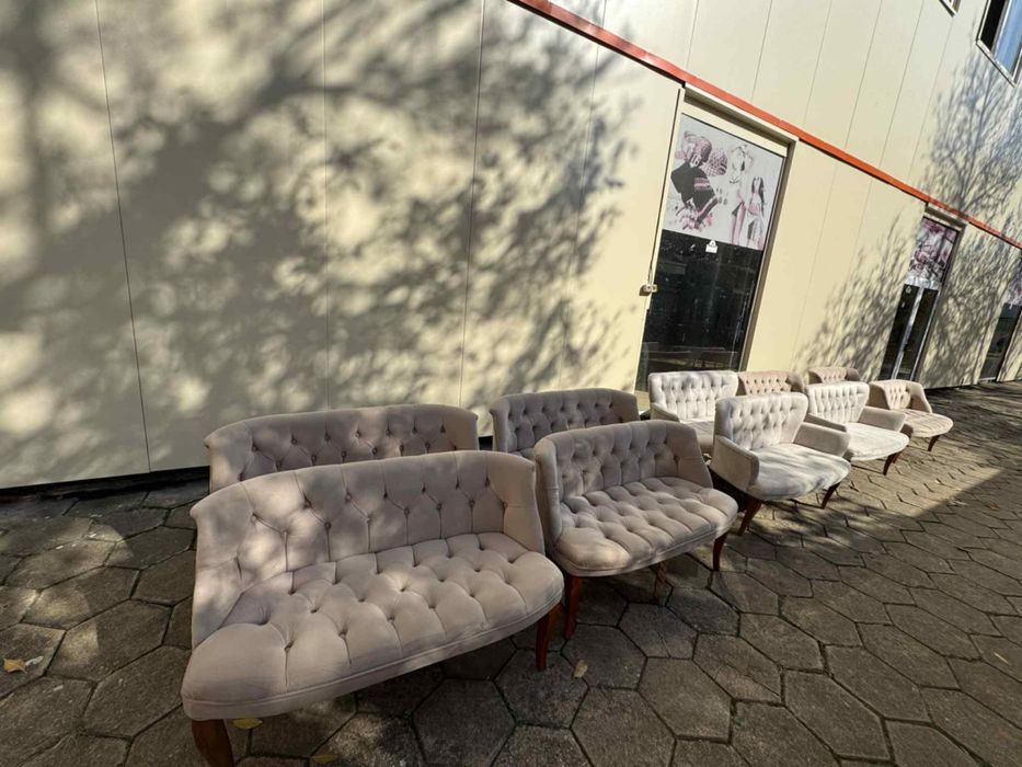 Дивани в перфектно  състояние!