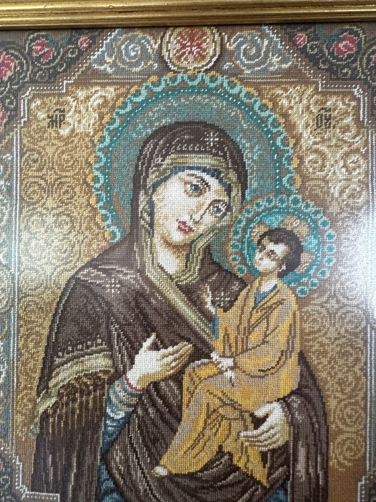 Религиозен гоблен. Много добра изработка. С рамката.