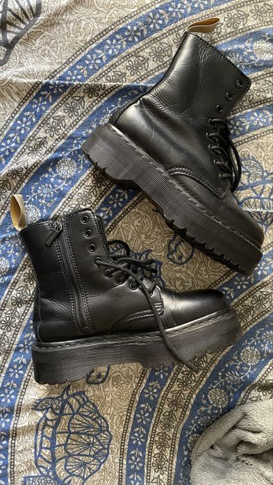 Dr. Martens Jadon Vegan edition marimea 40