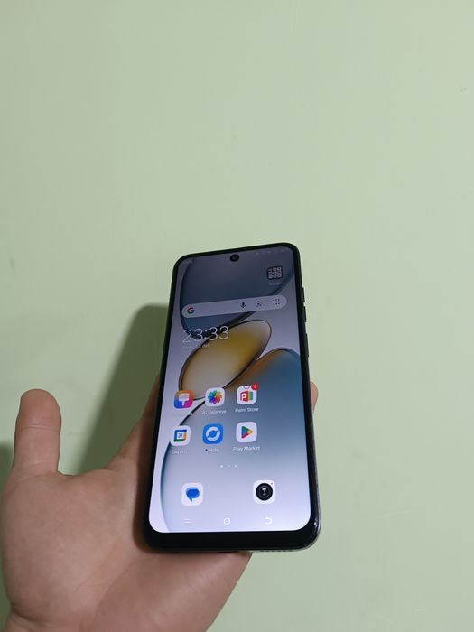 tecno Spark sotiladi