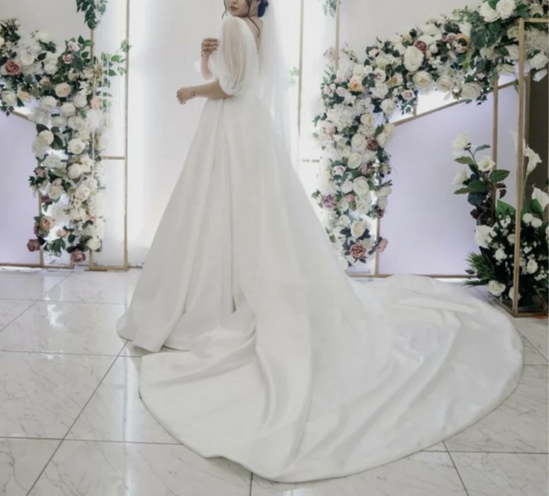 Срочно продам свадебное платье