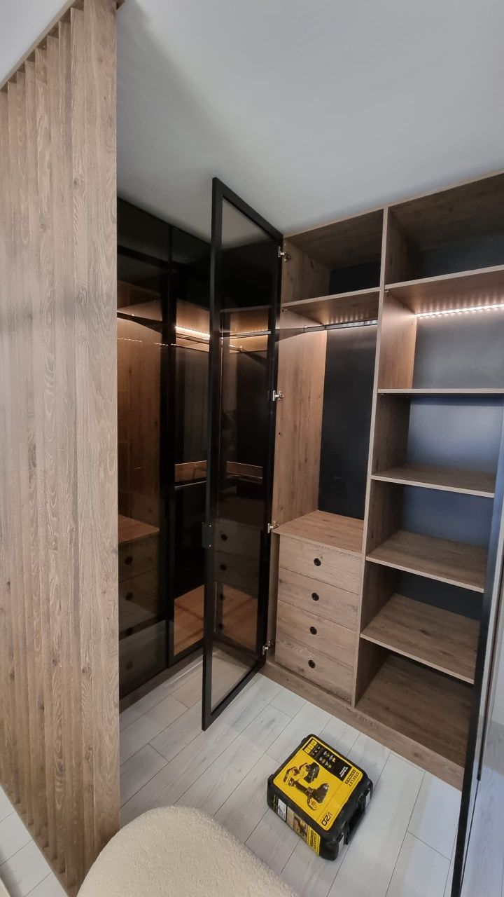Mobila la comanda ,design interior, calitate premium
