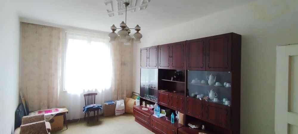 Продава се Тристаен апартамент в Перник, Изток - 88 кв.м за 957 €/кв.м - Снимка #2