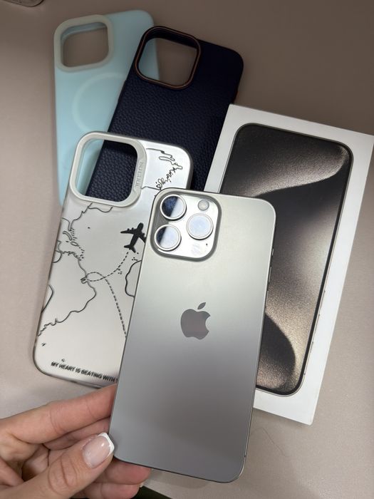 Продам айфон 15 про макс