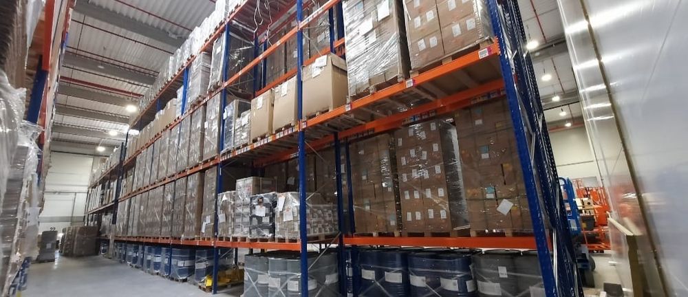 Rafturi metalice industriale