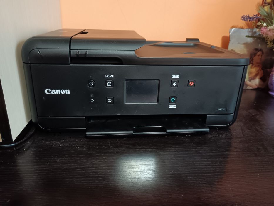 Vând imprimantă Cannon