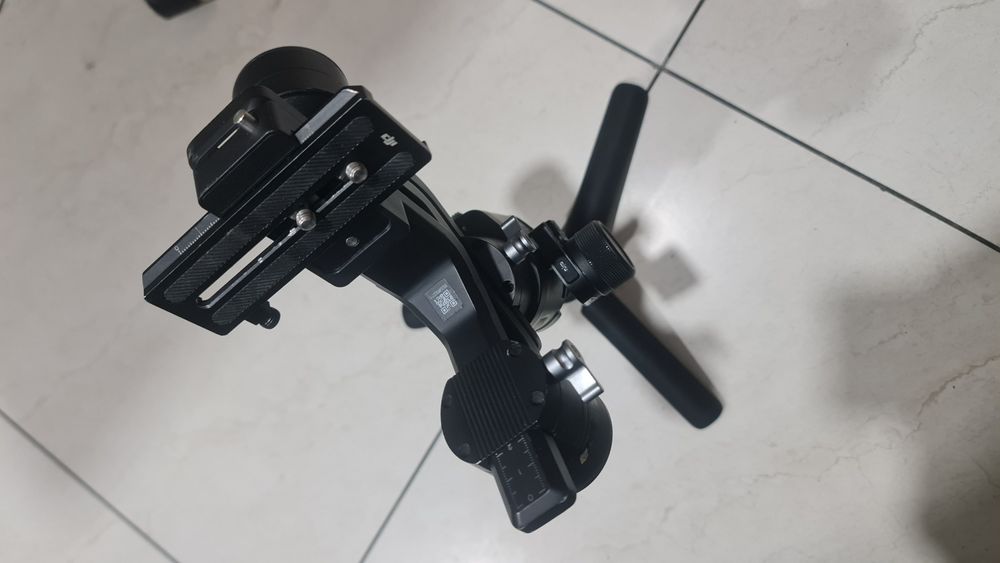 Стабилизатор DJI