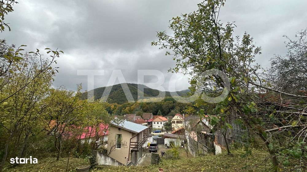 Casa individuala COMISION 0% cu 2 corpuri curte mare in Cisnadioara