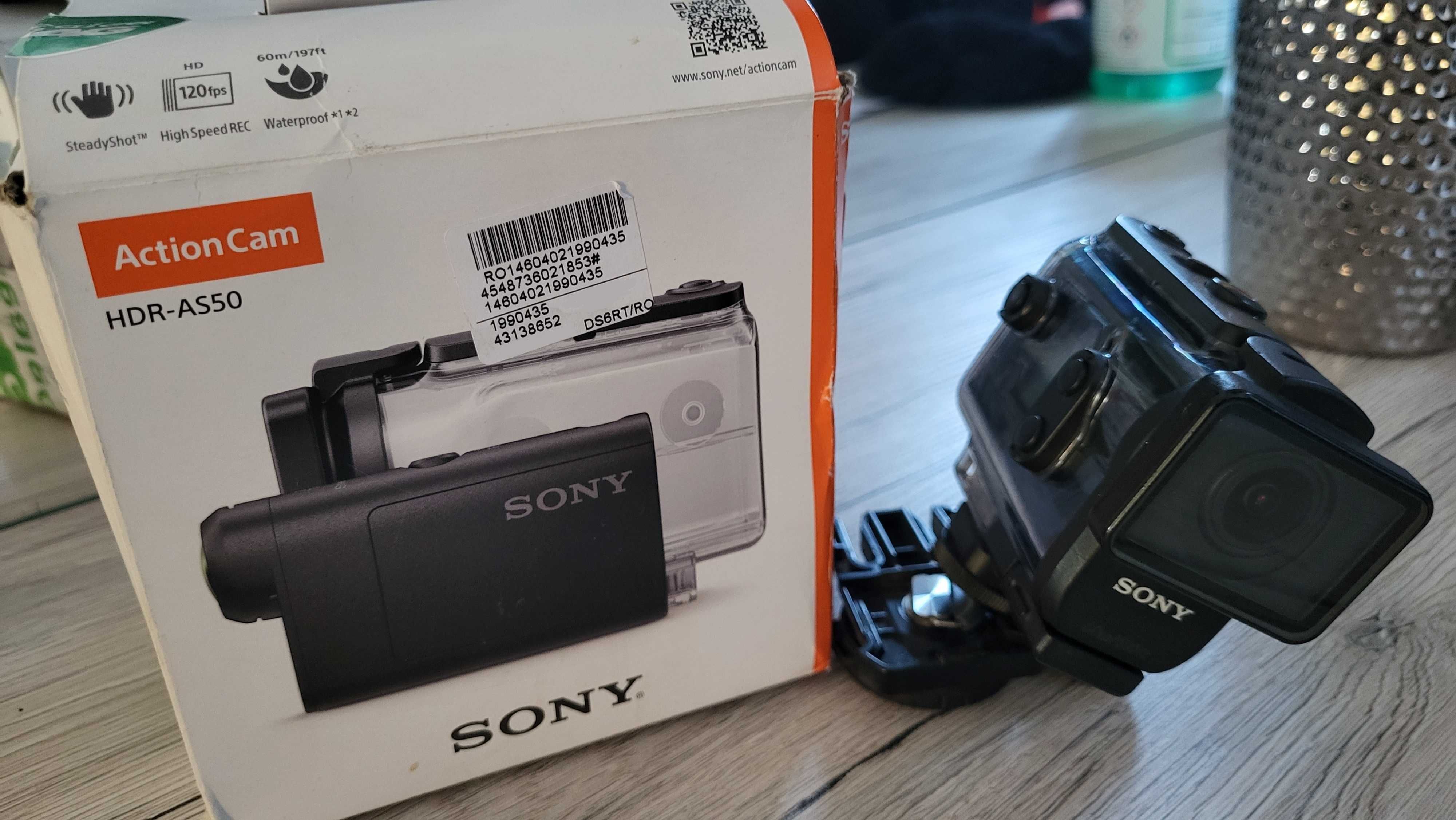 Sony Action Cam AS50 montare pe casca moto