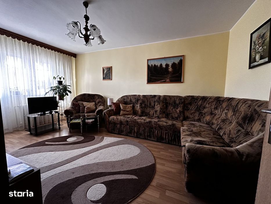 Apartament 2 camere, decomandat, mobilat, etaj 3/4, Calea Republicii