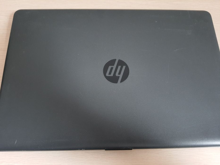 Laptop HP G6 250 I3-gen 7