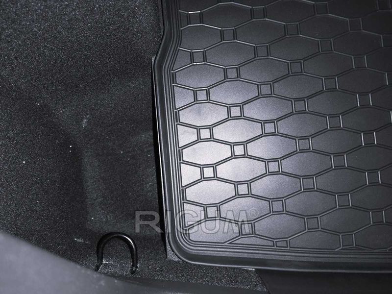 Гумени стелки или багажник RENAULT Austral 2023-