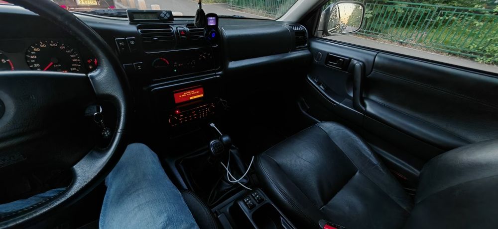Vând/schimb Opel Frontera Limited 2.2 diesel  120 de cai din 2003