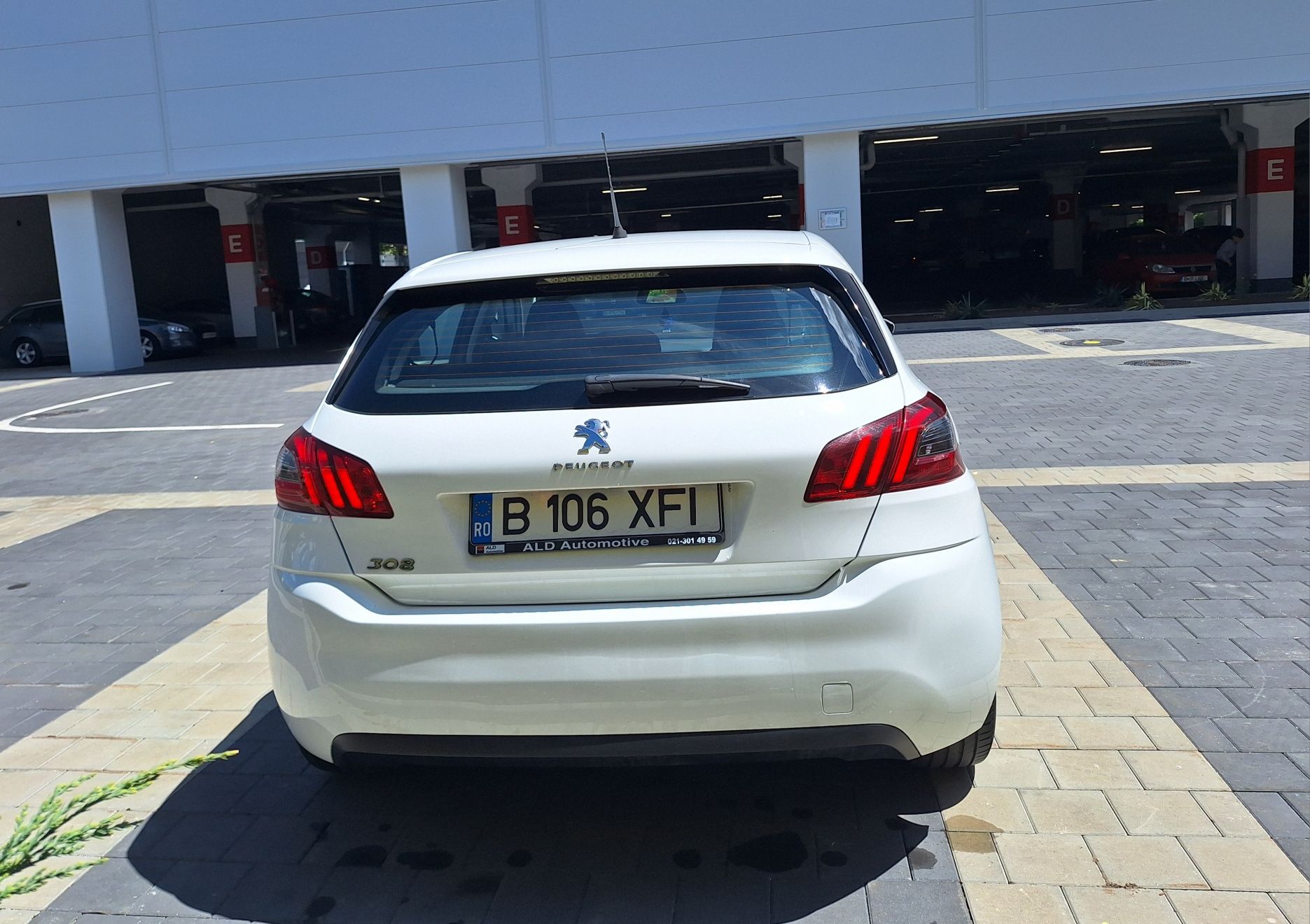 Peugeot 308 1.5 HDI, 130 CP, 48.700 KM 2020