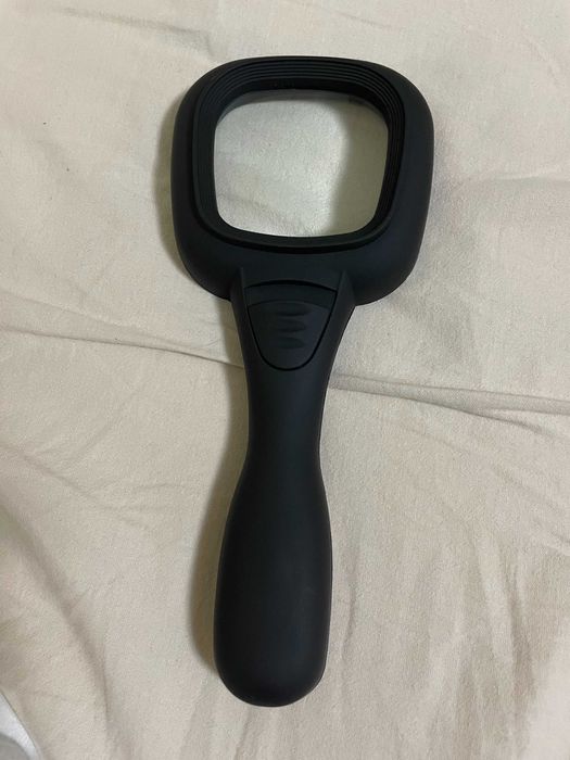 Лупа с осветление