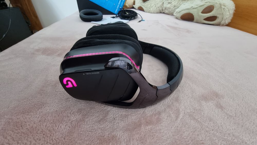 Геймърски слушалки Logitech G933