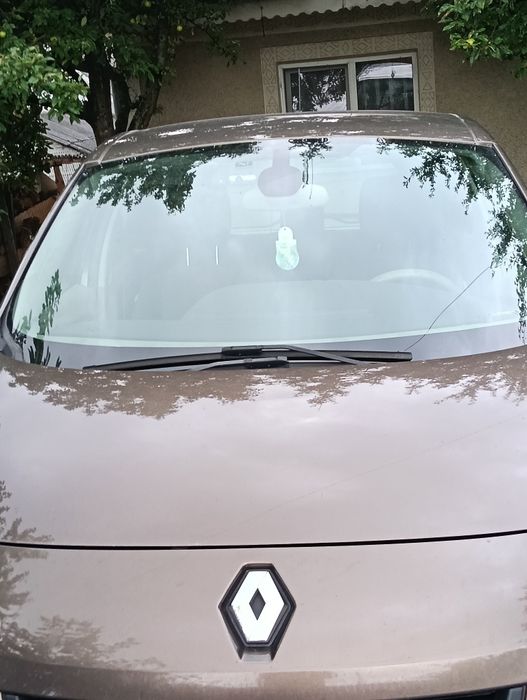 Vând Renault scenic 3 x mod