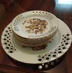 Serviciu tort din portelan cu decor cu aur, 7 piese